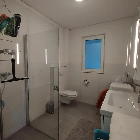 Crown Living Design - Gratis Parkplatz - Wlan - Kueche - Self Check-in Altach