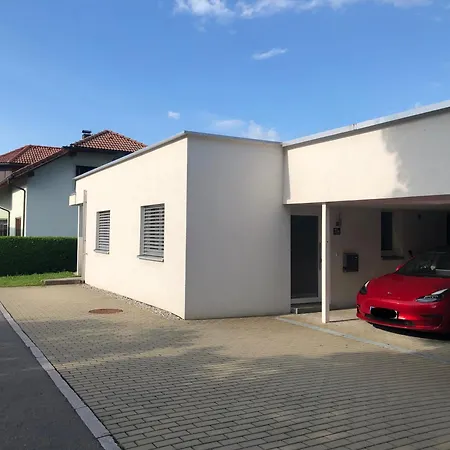 Appartement Crown Living Design - Gratis Parkplatz - Wlan - Kueche - Self Check-in *