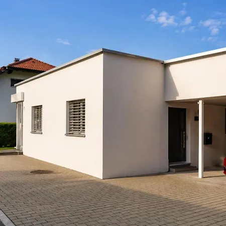 Apartamento Crown Living Design - Gratis Parkplatz - Wlan - Küche - Self Check-in *